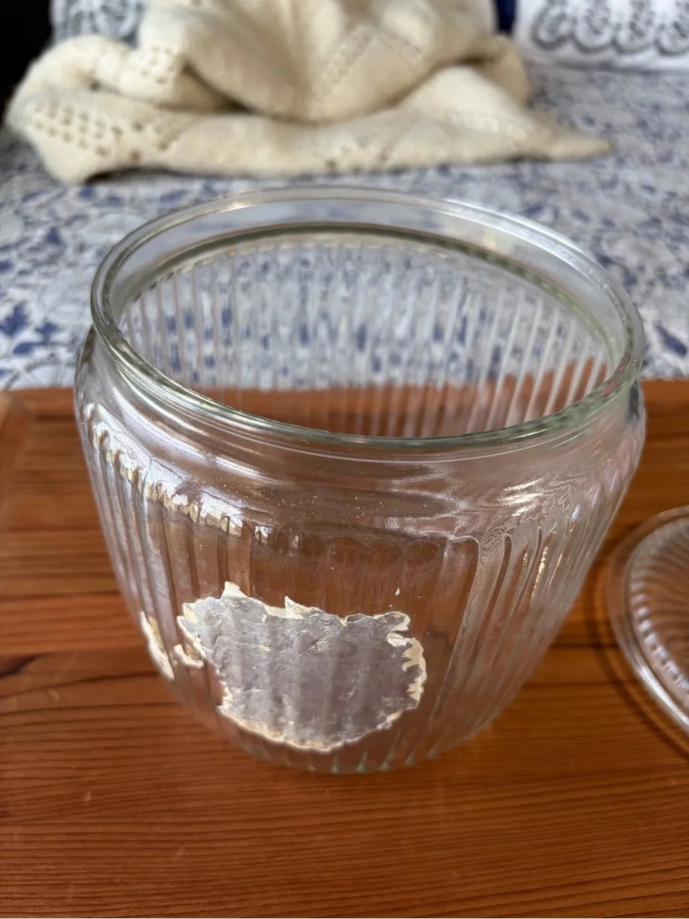 Vintage Clear Glass Ribbed Storage Jar with Lid - Clear EUC new chips cracks